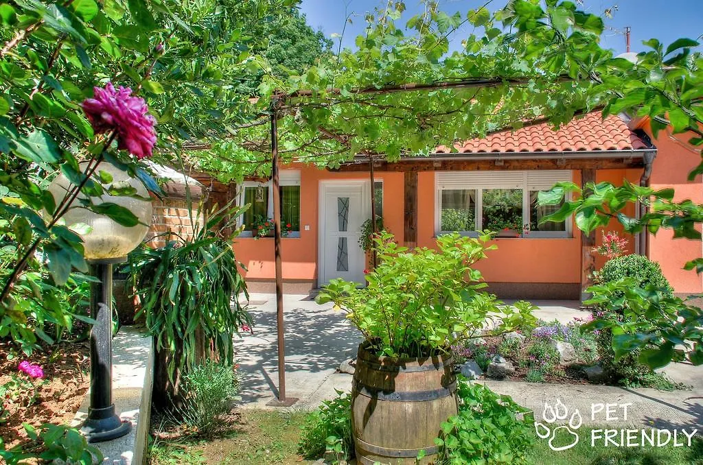 ***  Garden House Guest House Matulji Croatia