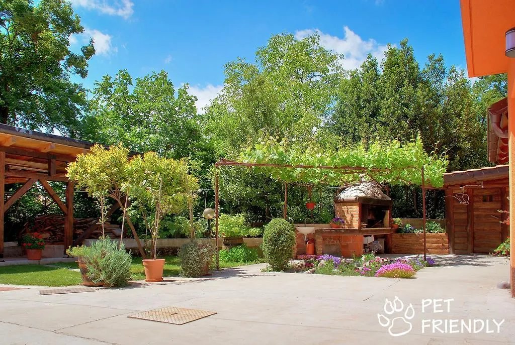 Garden House Guest House Matulji 3*,  Croatia