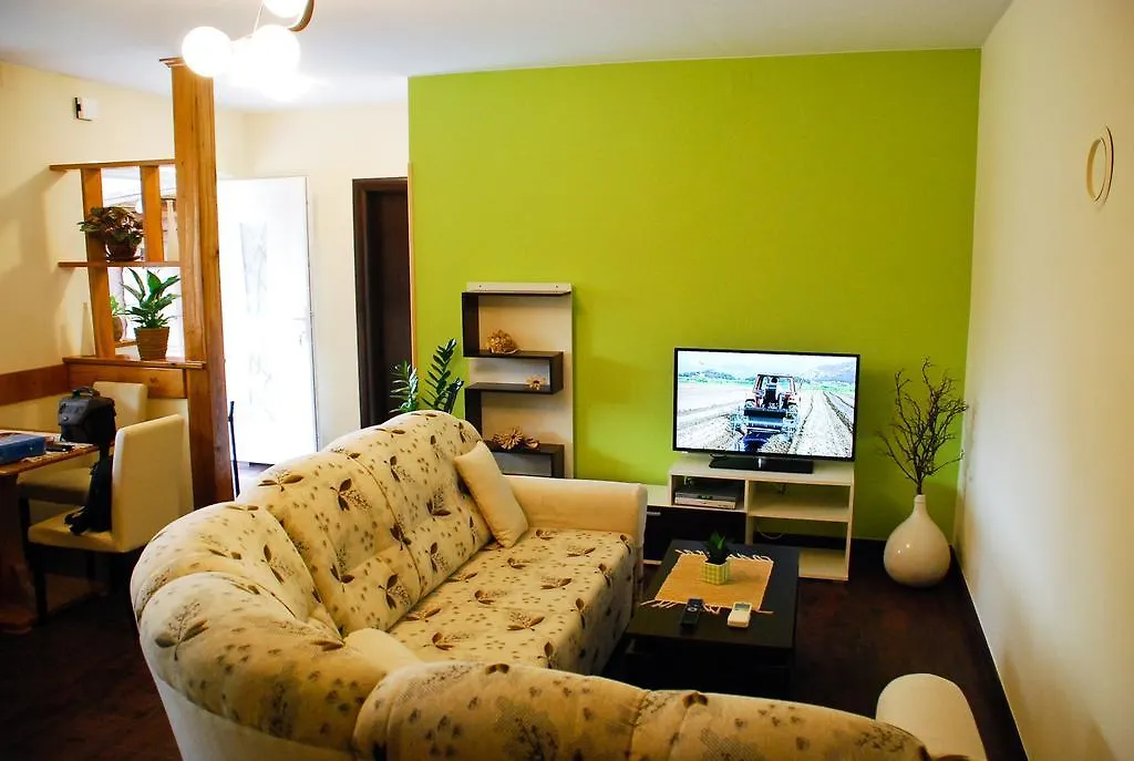 ***  Garden House Guest House Matulji Croatia