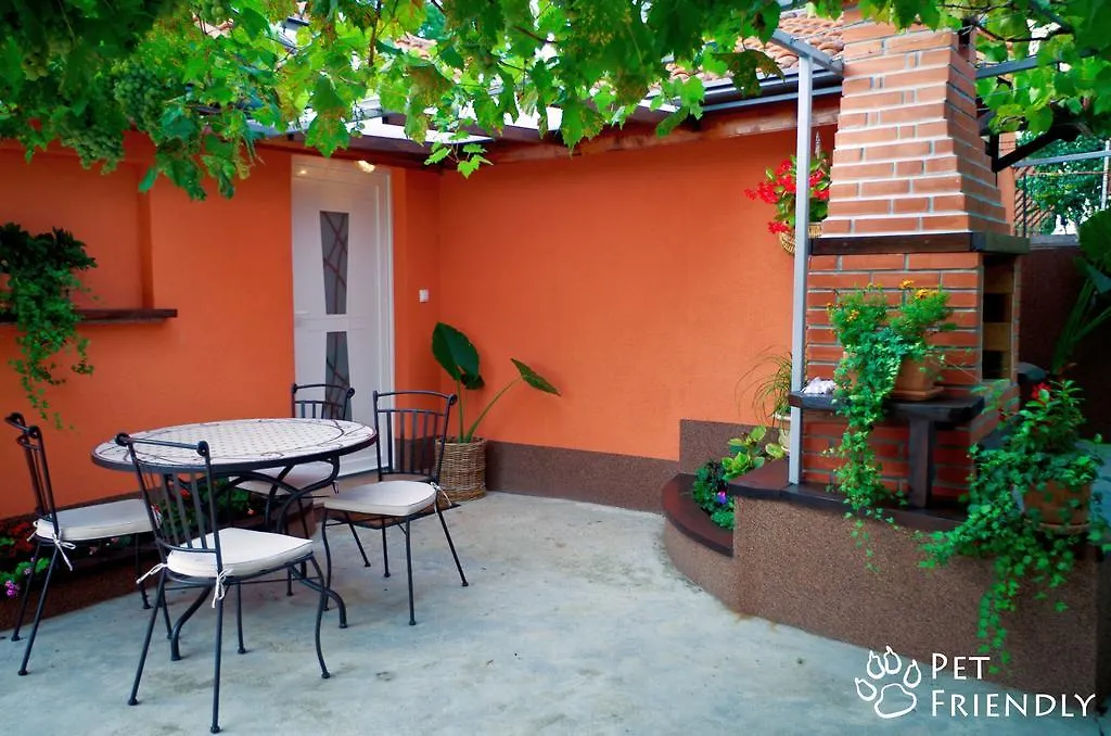 Garden House Guest House Matulji 3*,  Croatia